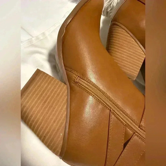 Soul Naturalizer women's Mocha Ankle Boot - Size 9 1/2 - Picture 4 of 15